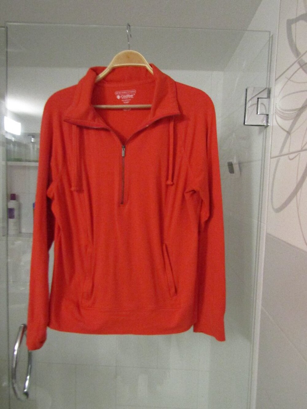 COOLIBAR UPF 50+ Red 1/4 Zip Top with Zippered Pockets--Size L/Large